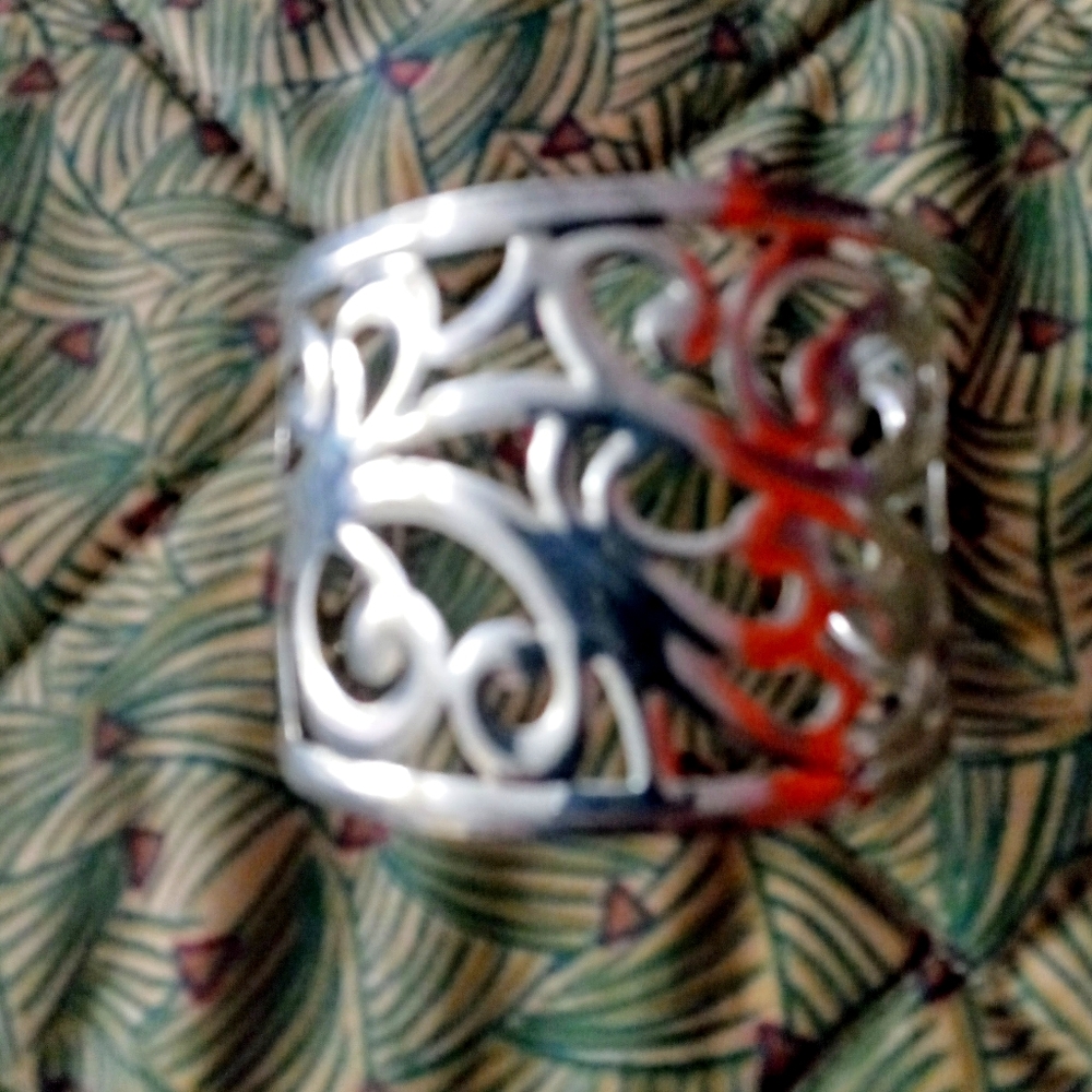 Sexy bracelet
